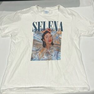 Port & Company Selena t-shirt. Size Medium.
